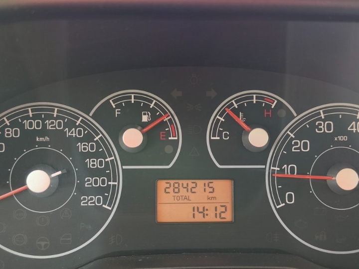 Fiat Grande Punto 1.4 Benz, klima, 11./26.