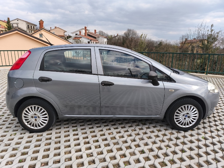 Fiat Grande Punto 1.4 Benz, klima, 11./26.