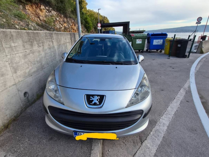Peugeot 207, 1.6 HDI, 80 kW, odličan