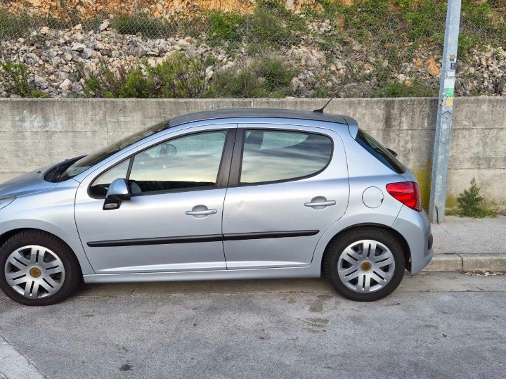 Peugeot 207, 1.6 HDI, 80 kW, odličan