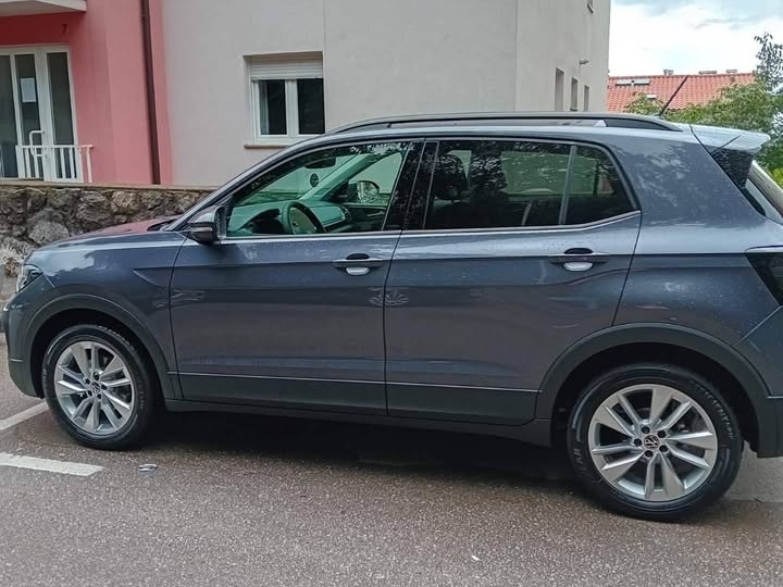 VW T cross