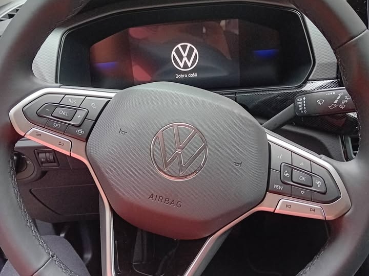 VW T cross
