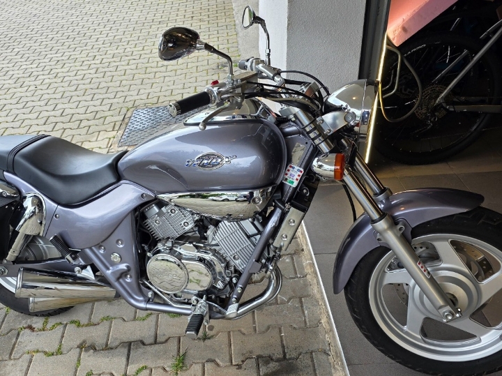Kymco Venox 250
