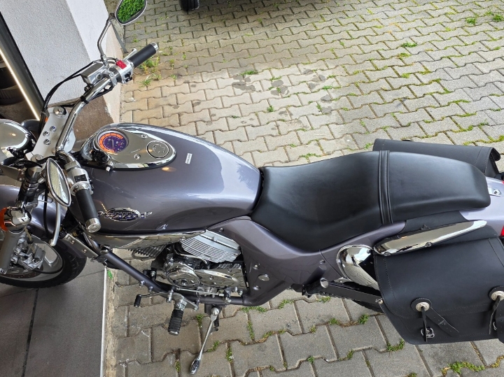 Kymco Venox 250
