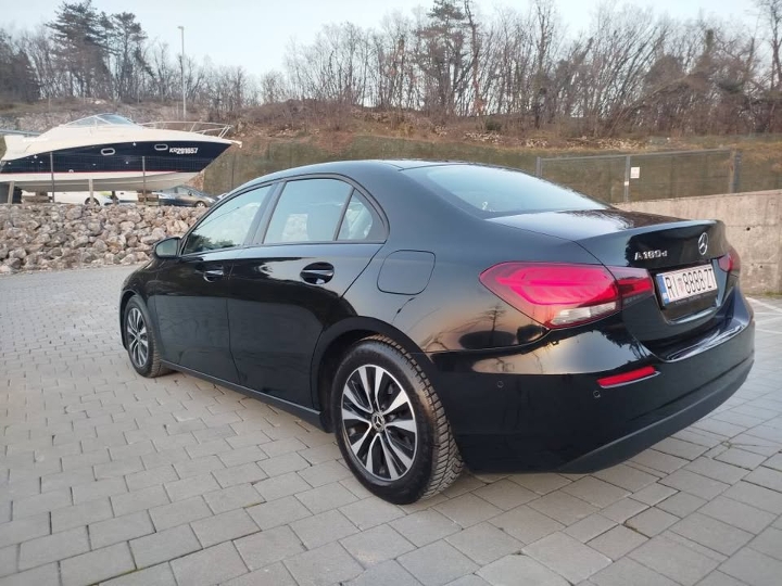 Mercedes A klasa 180D limuzina