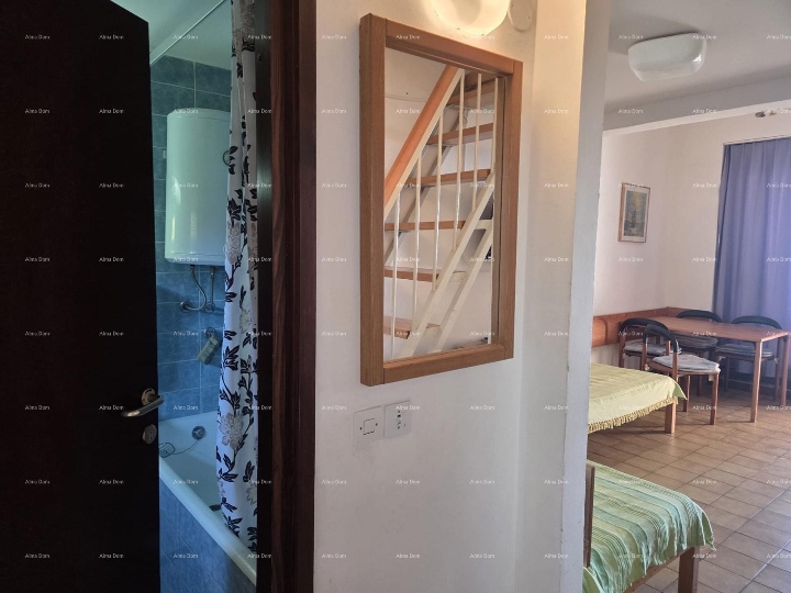 Duga Uvala, stan 41.35 m² s galerijom, 300 m od mora!