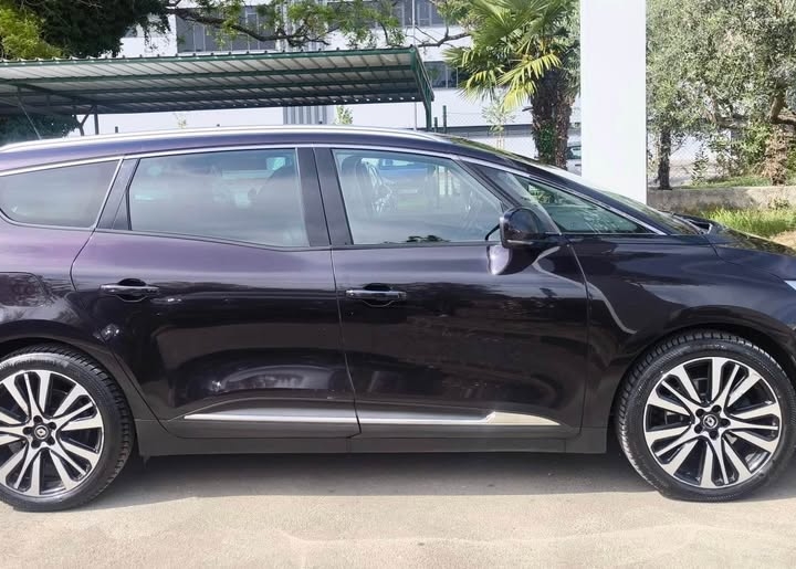 Renault grand Scenic