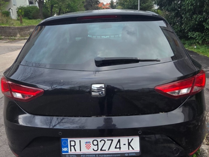 Seat Leon 1.6 TDI, 66kW, reg. do 05./27., 2 seta guma