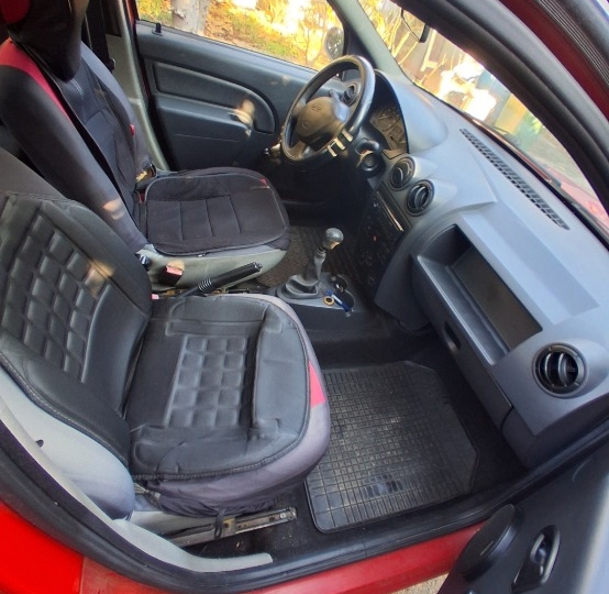 Dacia Logan 1.4 MPI iz 2005. godine