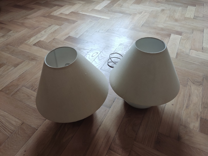 Dvije lampe