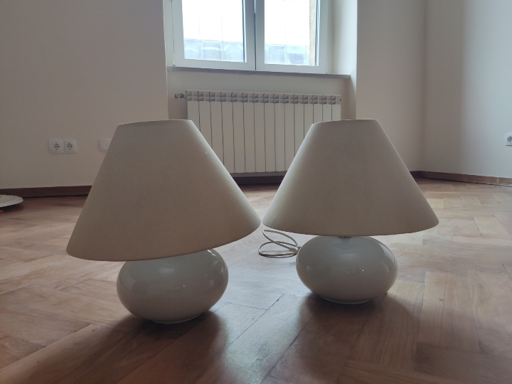 Dvije lampe