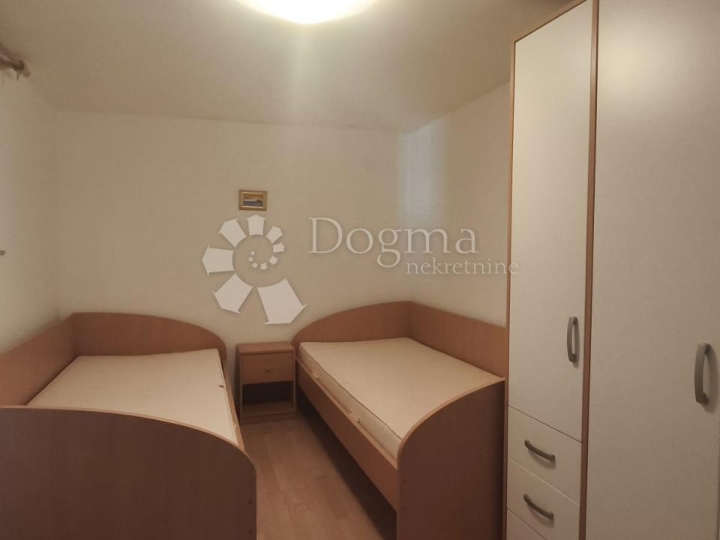 Veli Iž - Kuća odmah uz u more u oazi mira