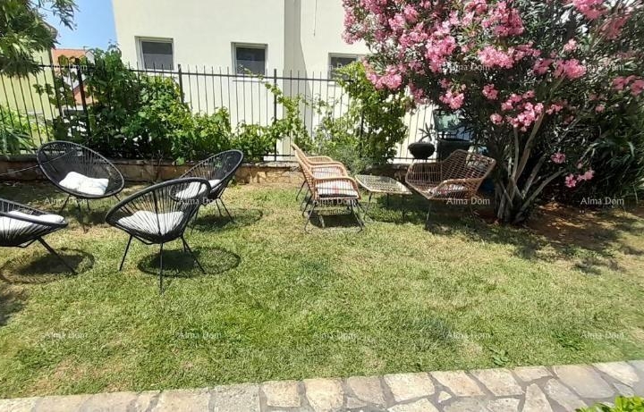 Prodaja stana na top lokaciji s okućnicom i parkinim mjestom!