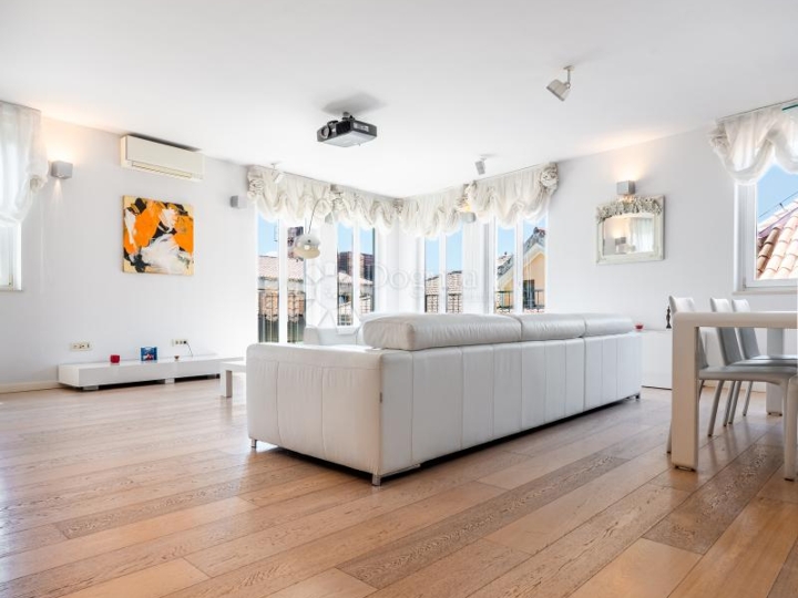 Drugi ovo nemaju!! Mi imamo – stan 153,90 m² s terasom 25 m², Centar Rijeke