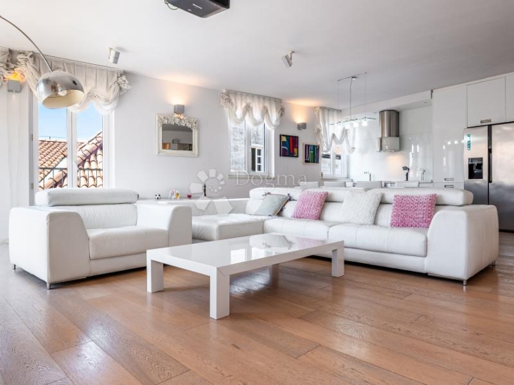 Drugi ovo nemaju!! Mi imamo – stan 153,90 m² s terasom 25 m², Centar Rijeke