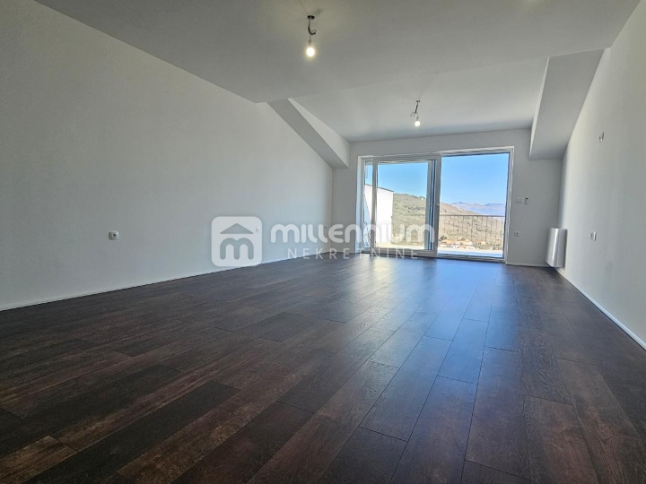 Lovran, 91.60m2, 2S+DB, terasa, balkon