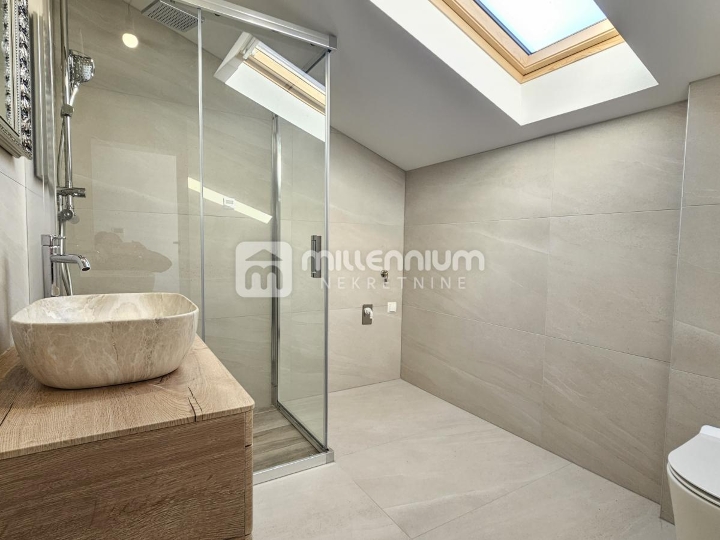 Lovran, 91.60m2, 2S+DB, terasa, balkon