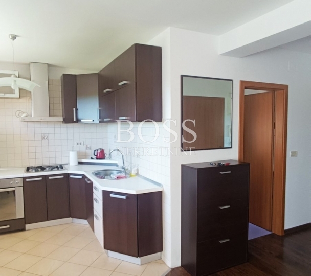 Viškovo , 1S+DB, 52 m2, 550 €