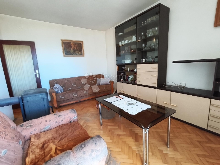 Rešetari, 2S+DB, 65 m2, 1.kat