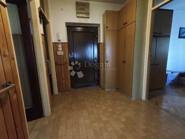 Rešetari, 2S+DB, 65 m2, 1.kat