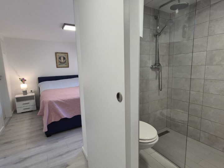 Njivice - apartman samo 50 metara od plaže
