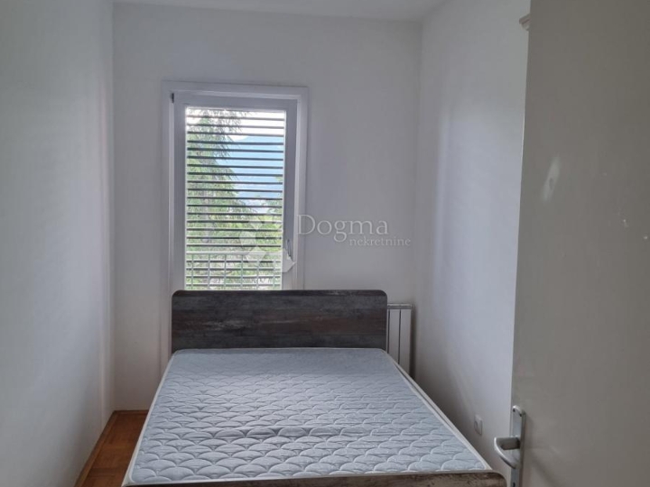 Srdoči, stan 49m2