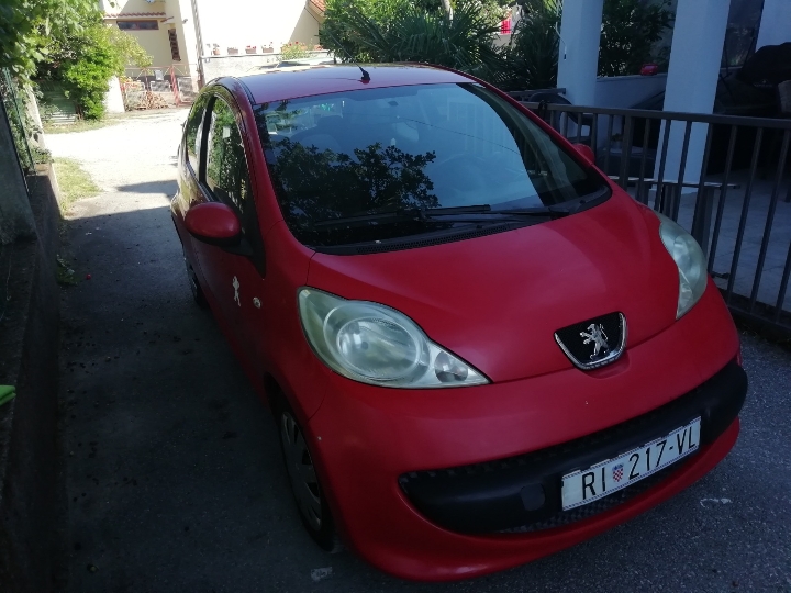 Peugeot 107