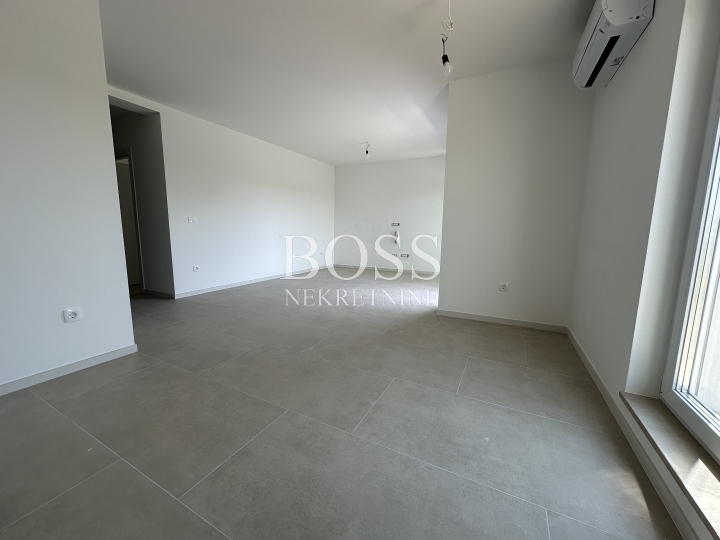 Gornja Drenova, 2S+DB, 65 m2
