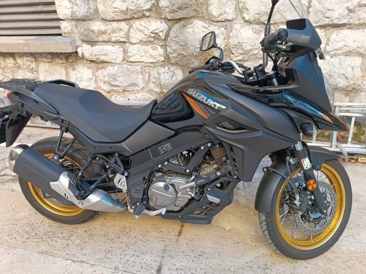Suzuki V-strom XT 650