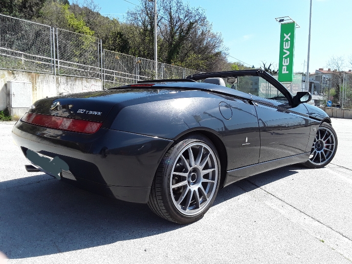 Alfa Romeo Spider 2.0 16V