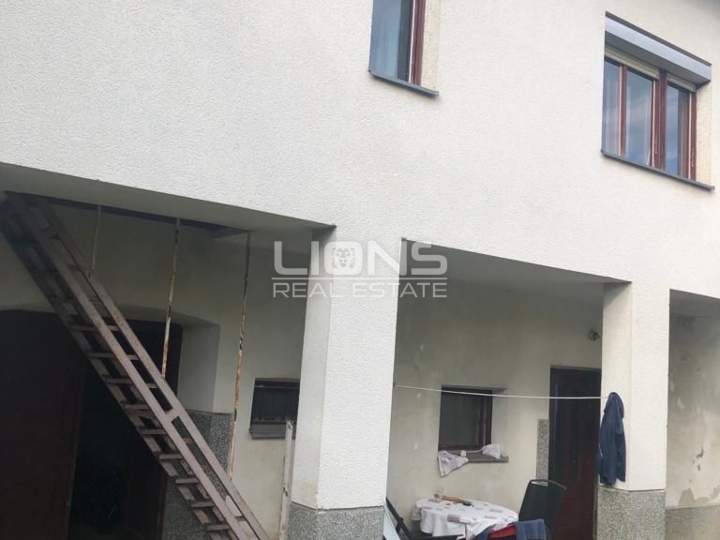 Lukovdol, kuća s građevinskim zemljištem