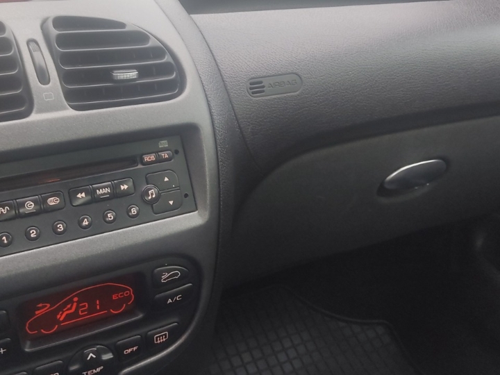 Peugeot 206, 1.4 16V