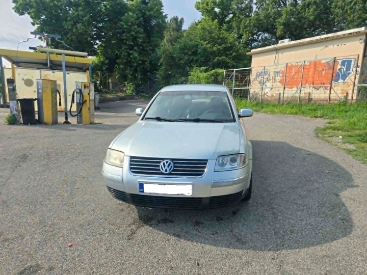 VW Passat 1.9 tdi, reg. do 12./26.