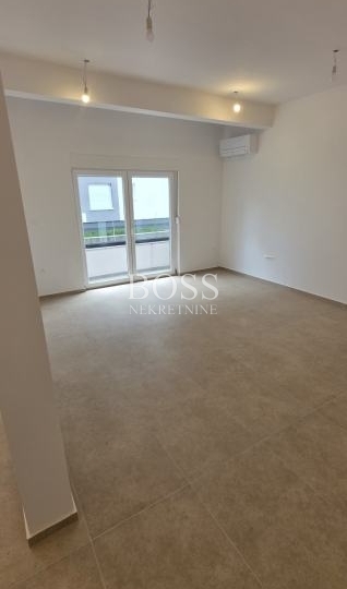 Rubeši, poslovni prostor, 46.5 m2