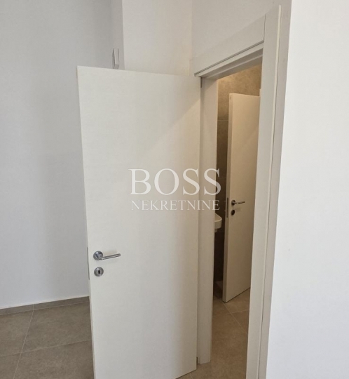 Rubeši, poslovni prostor, 46.5 m2