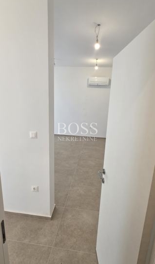 Rubeši, poslovni prostor, 46.5 m2