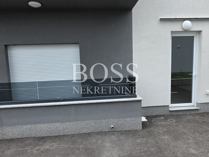 Rubeši, poslovni prostor, 46.5 m2