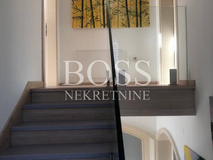 Pećine, 4S+DB, 102m2, 1. red do mora!