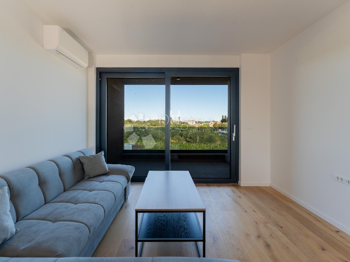 Ekskluzivni stan u novogradnji, 120m2