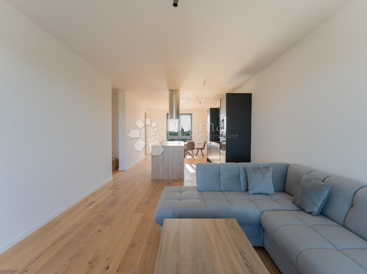 Ekskluzivni stan u novogradnji, 120m2