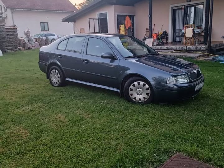 Škoda Octavia 1.6