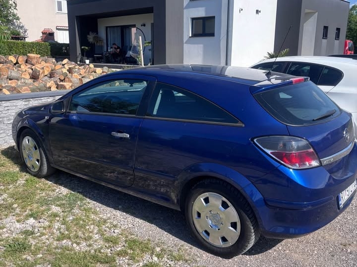 Opel Astra 1.4, 16V gtc
