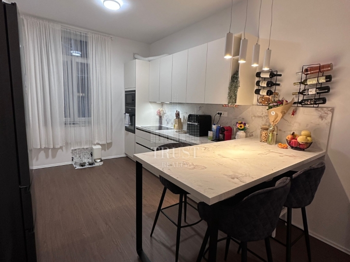 Rijeka, Centar - 1S+DB za prodaju