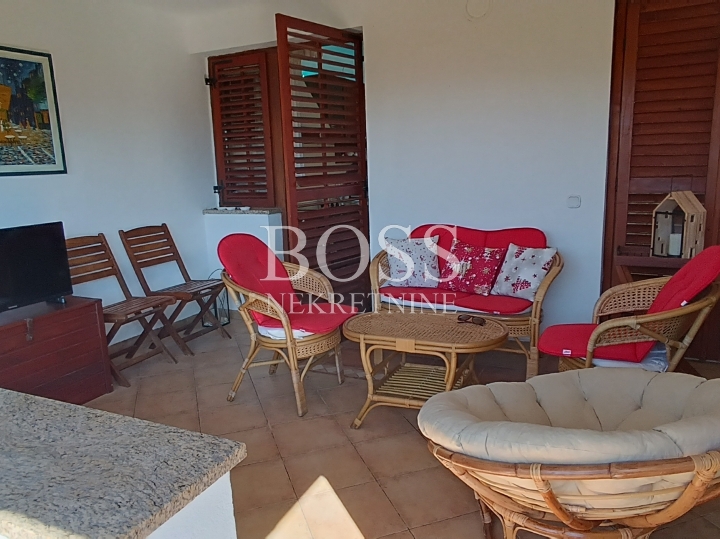 Malinska, 2S+DB, 71.41m2, 250.000€- prilika!