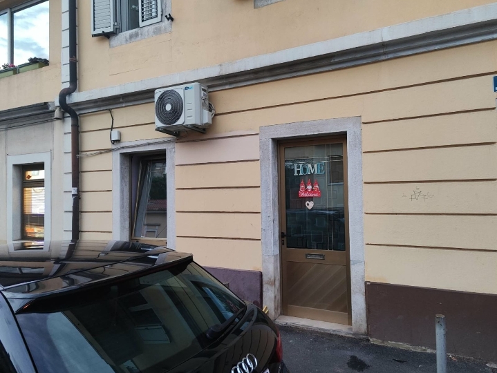 Poslovno-stambeni prostor