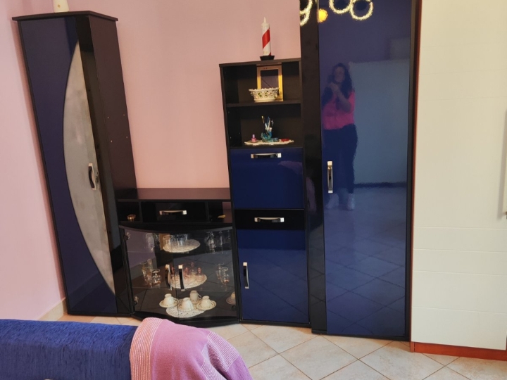 Regal za dnevni boravak