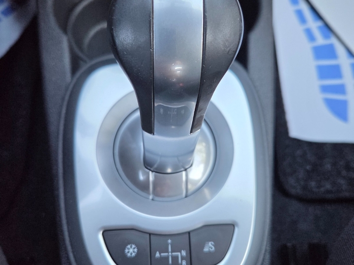 Opel Corsa 1.2 Automatic