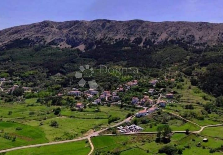 Apartman sa okućnicom-Baška