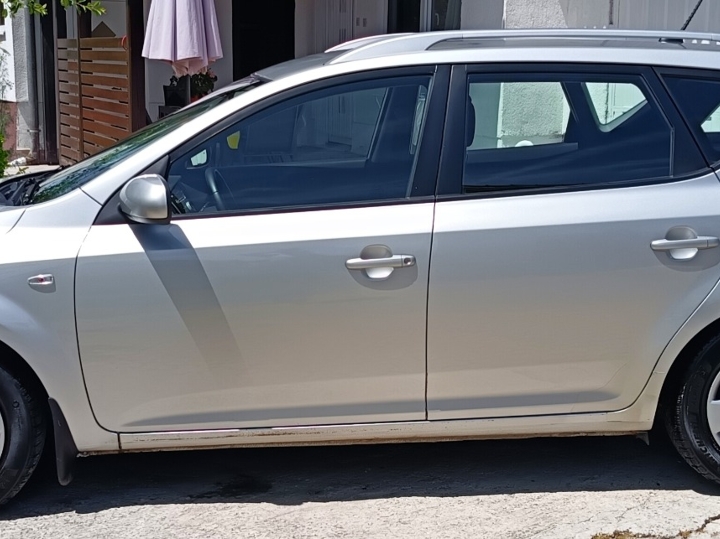 Kia Ceed 1.6 CRDi SW, 2011. g. Može zamjena