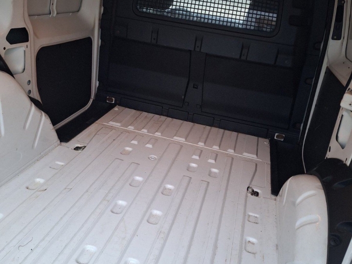 VW Caddy 2.0 TDI, 2021. god.